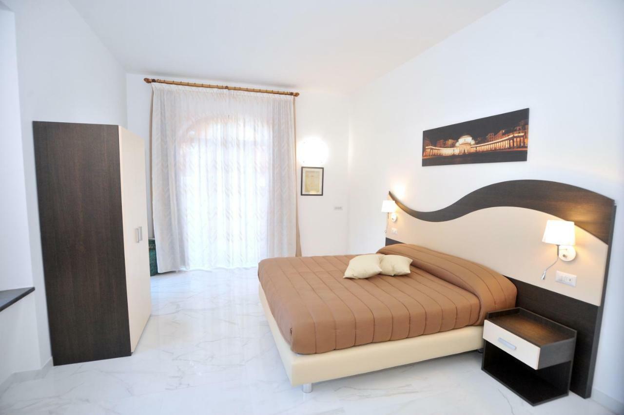 Dipino Accommodation Майори Экстерьер фото